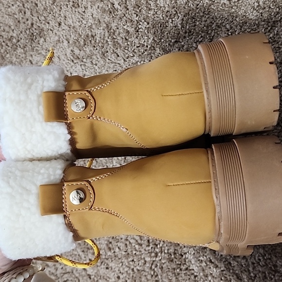 Nine West Women's Sherpa Pike Combat Ankle Boot, NWOB - Picture 13 of 13